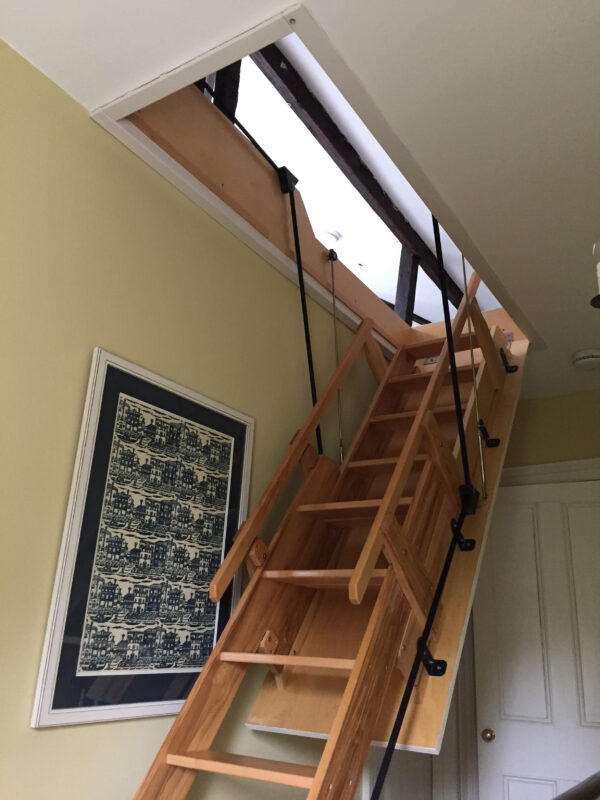 Boxgrove Electric Loft Ladder - Image 3